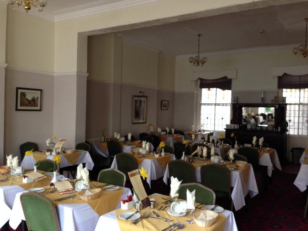 Grand Ash Hotel Llandudno Dış mekan fotoğraf