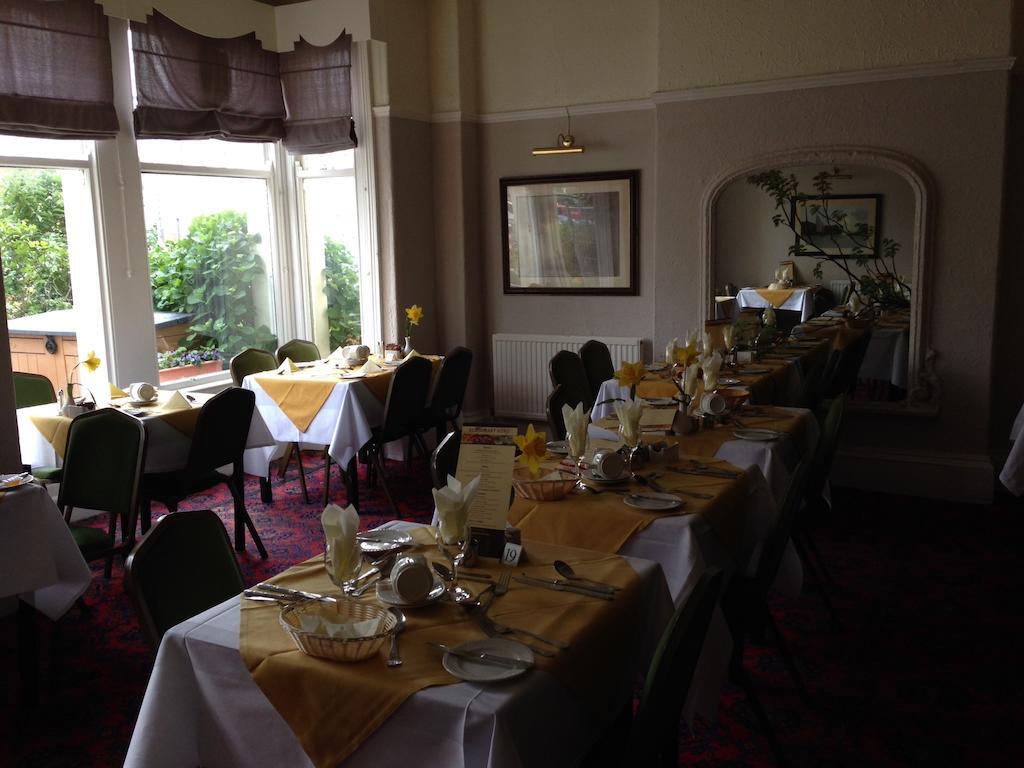 Grand Ash Hotel Llandudno Dış mekan fotoğraf