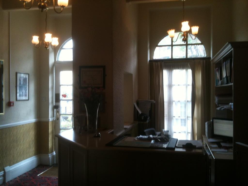 Grand Ash Hotel Llandudno Dış mekan fotoğraf