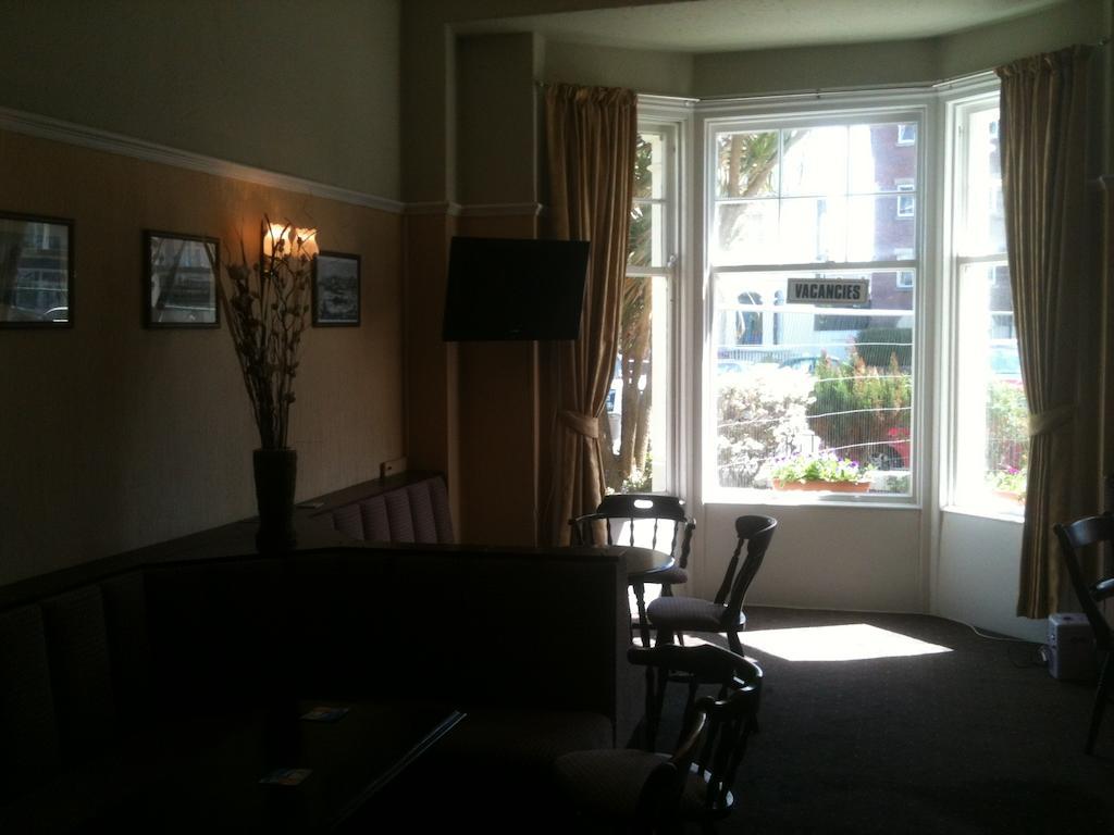Grand Ash Hotel Llandudno Dış mekan fotoğraf