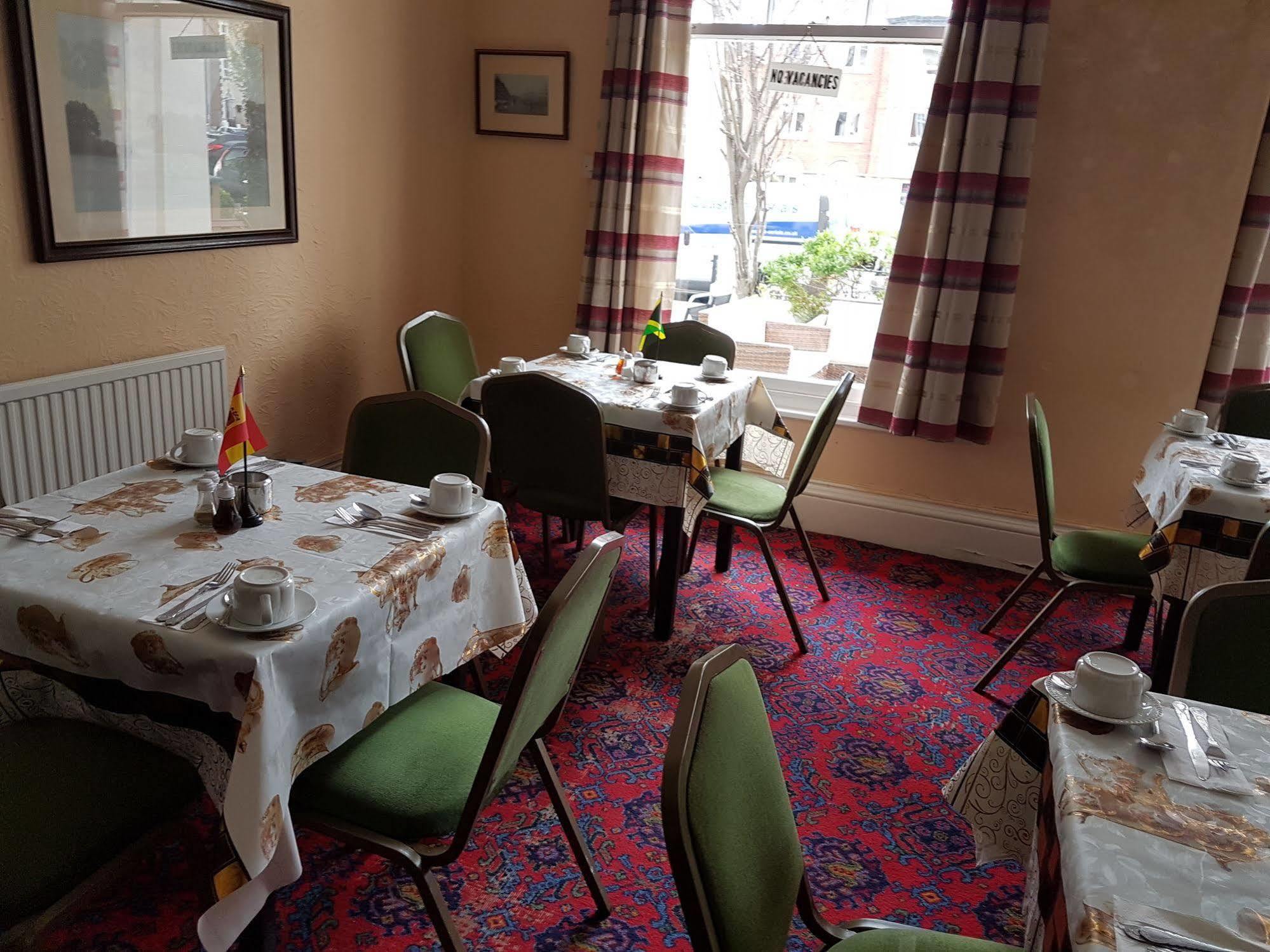 Grand Ash Hotel Llandudno Dış mekan fotoğraf