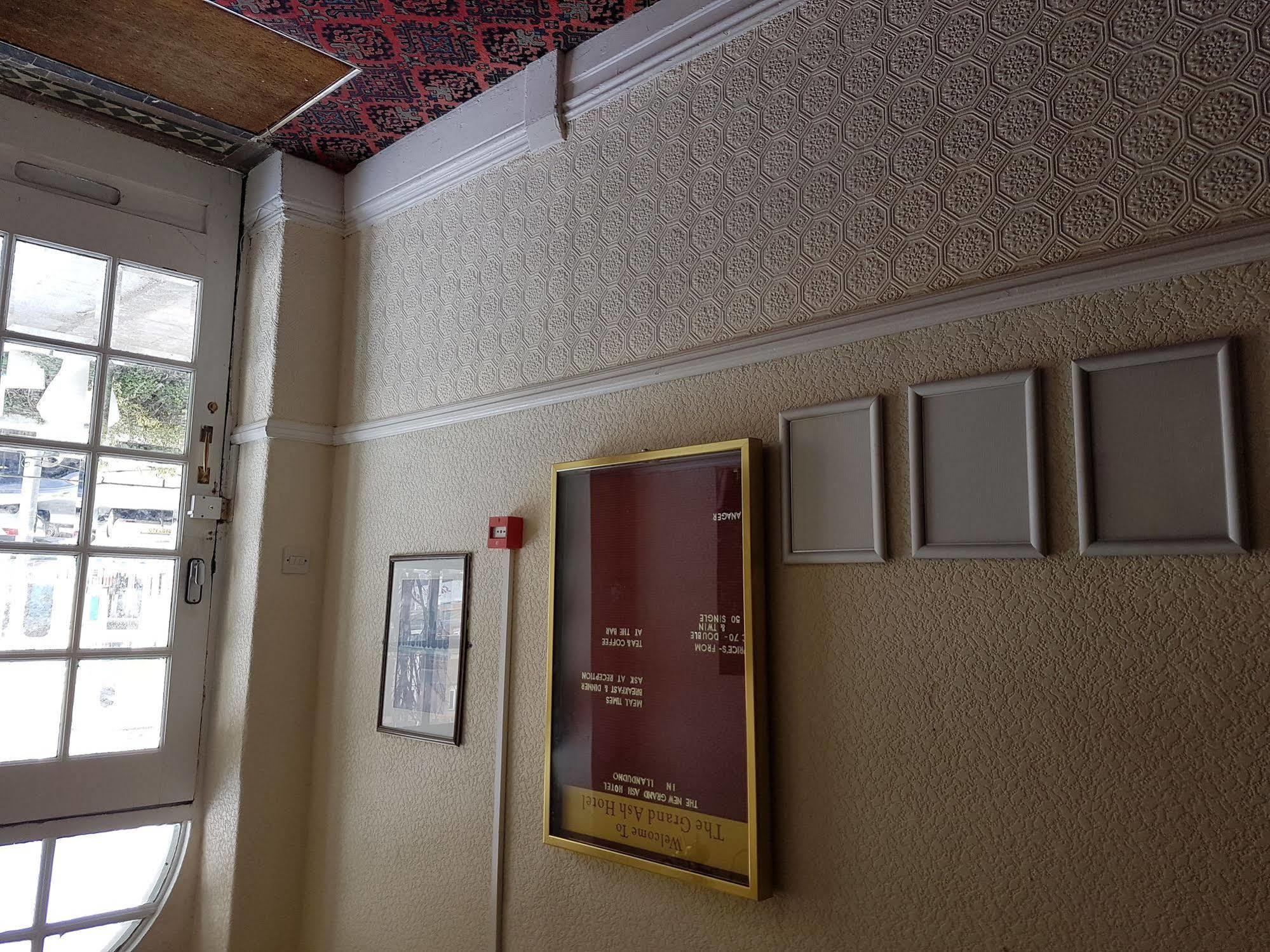 Grand Ash Hotel Llandudno Dış mekan fotoğraf